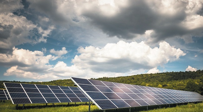 Los parques fotovoltaicos deben instalarse en suelo sin valor agronómico.